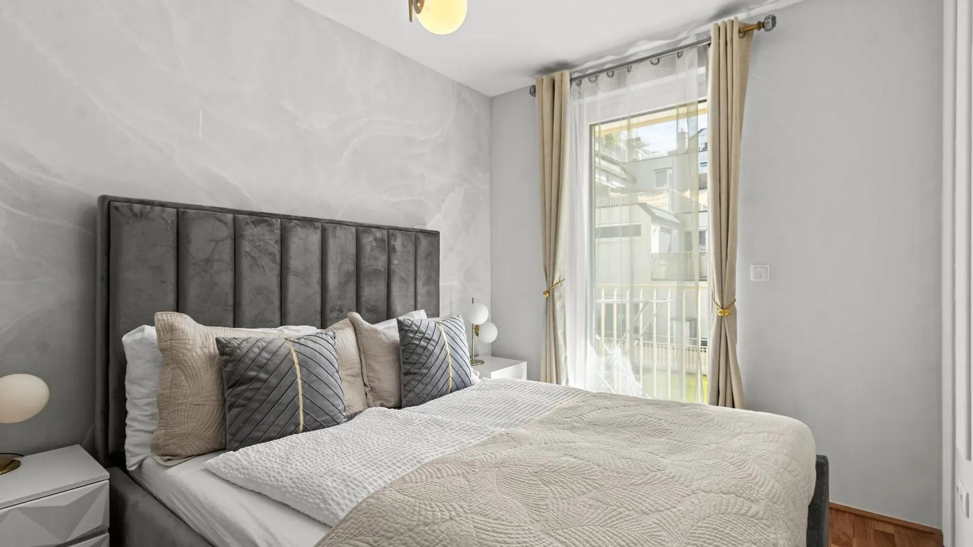 Modern Apartment I Parking I Viena