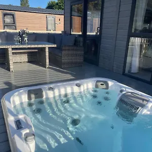  Holiday home Ailsa With Hot Tub United Kingdom