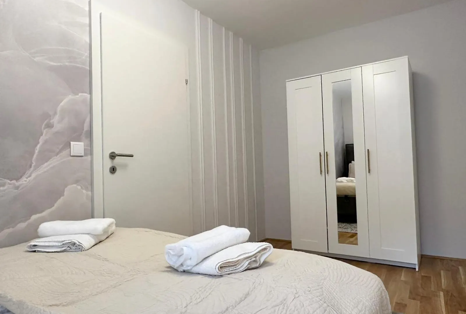 Modern Apartment I Parking I Bécs