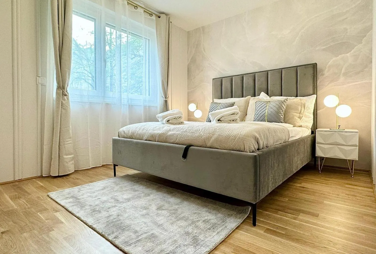 Modern Apartment I Parking I Bécs